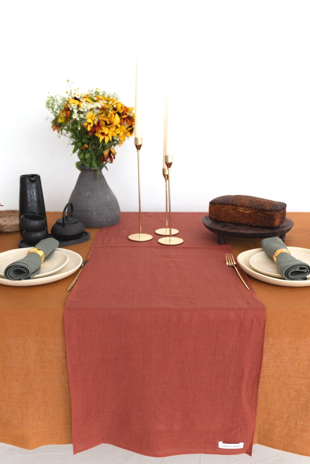 Linen Tablecloth – Natural – White | Wholesale Linen Towels, Tablecloths, Napkins, Bathrobes, Aprons, Abayas & Thobes - Middle East Collection by Unique Linen“