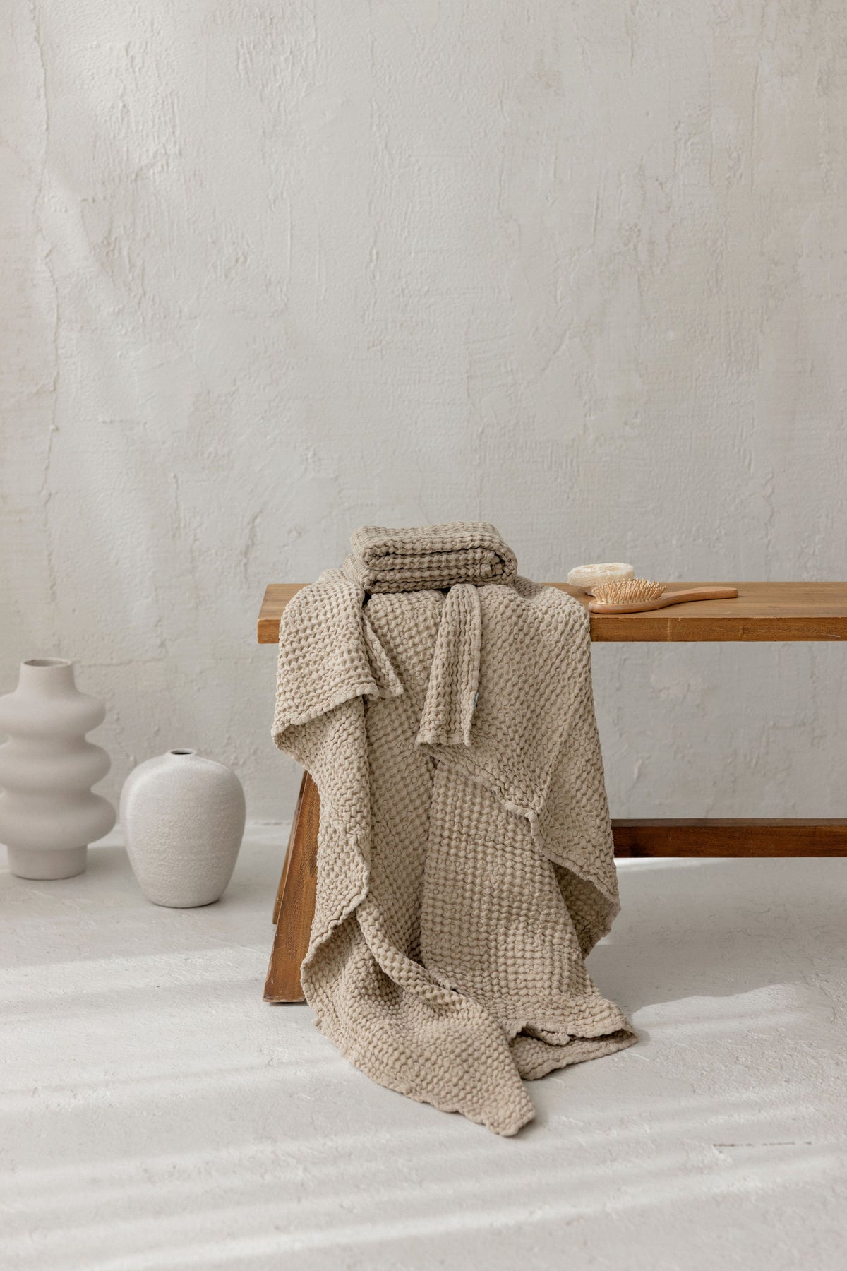 Linen Waffle Bath Towel – Beige