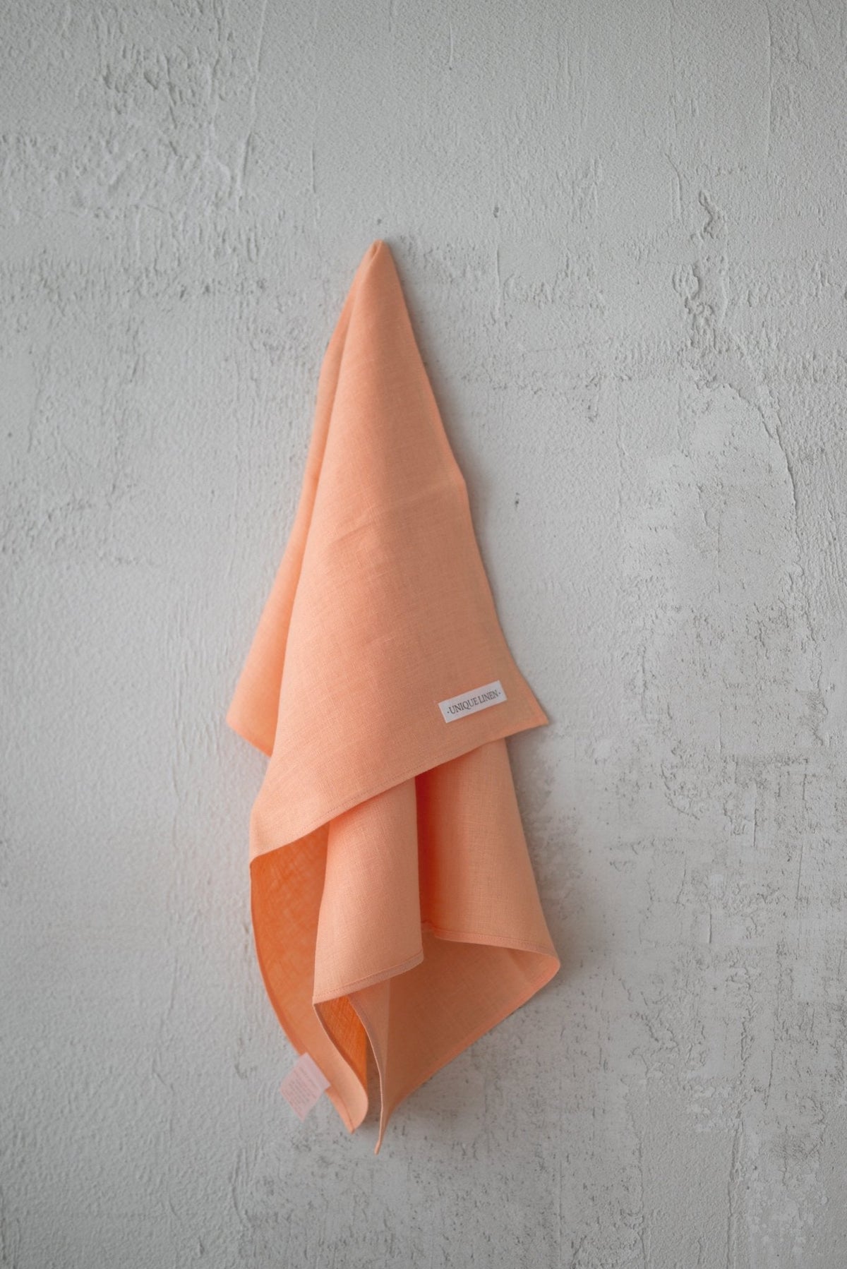 Linen Tablecloth – Natural – White | Wholesale Linen Towels, Tablecloths, Napkins, Bathrobes, Aprons, Abayas & Thobes - Middle East Collection by Unique Linen“